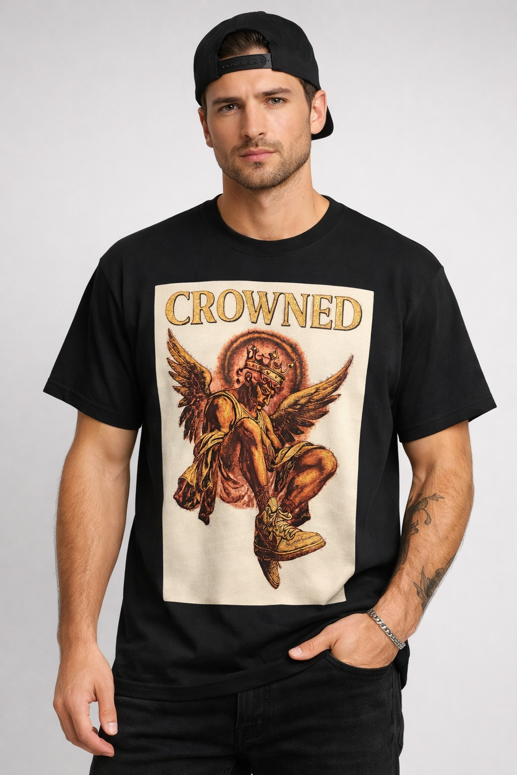 short sleeve black t-shirt